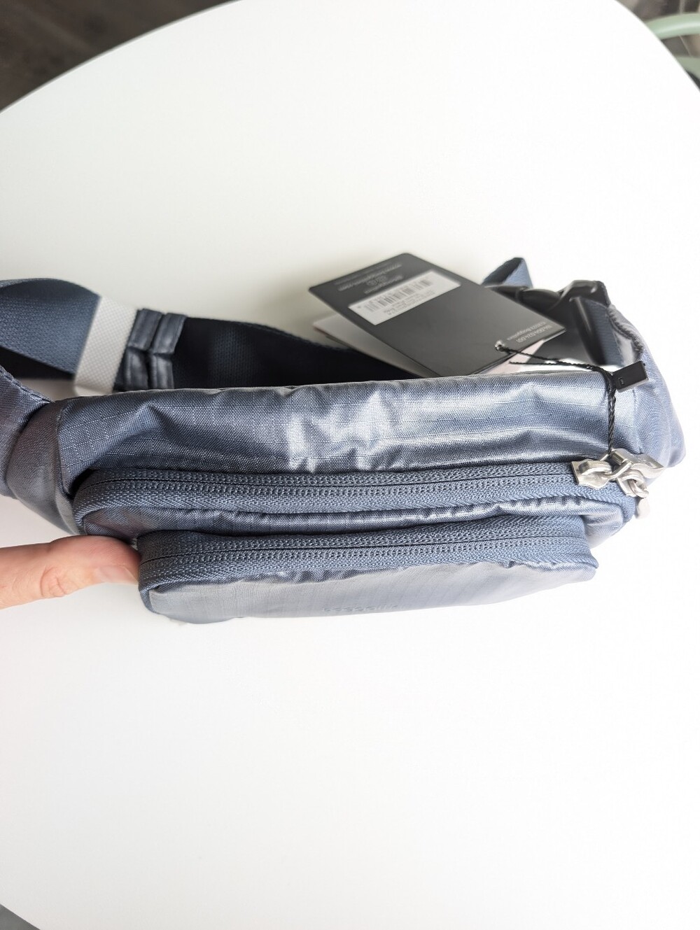 🎆Baggallini Blue Ripstop Belt Bag Crossbody Waist Pack Travel Lightweight NWT - Picture 4 of 8